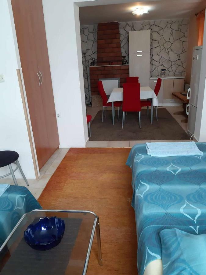 Apartman Lucija Trogir Bagian luar foto